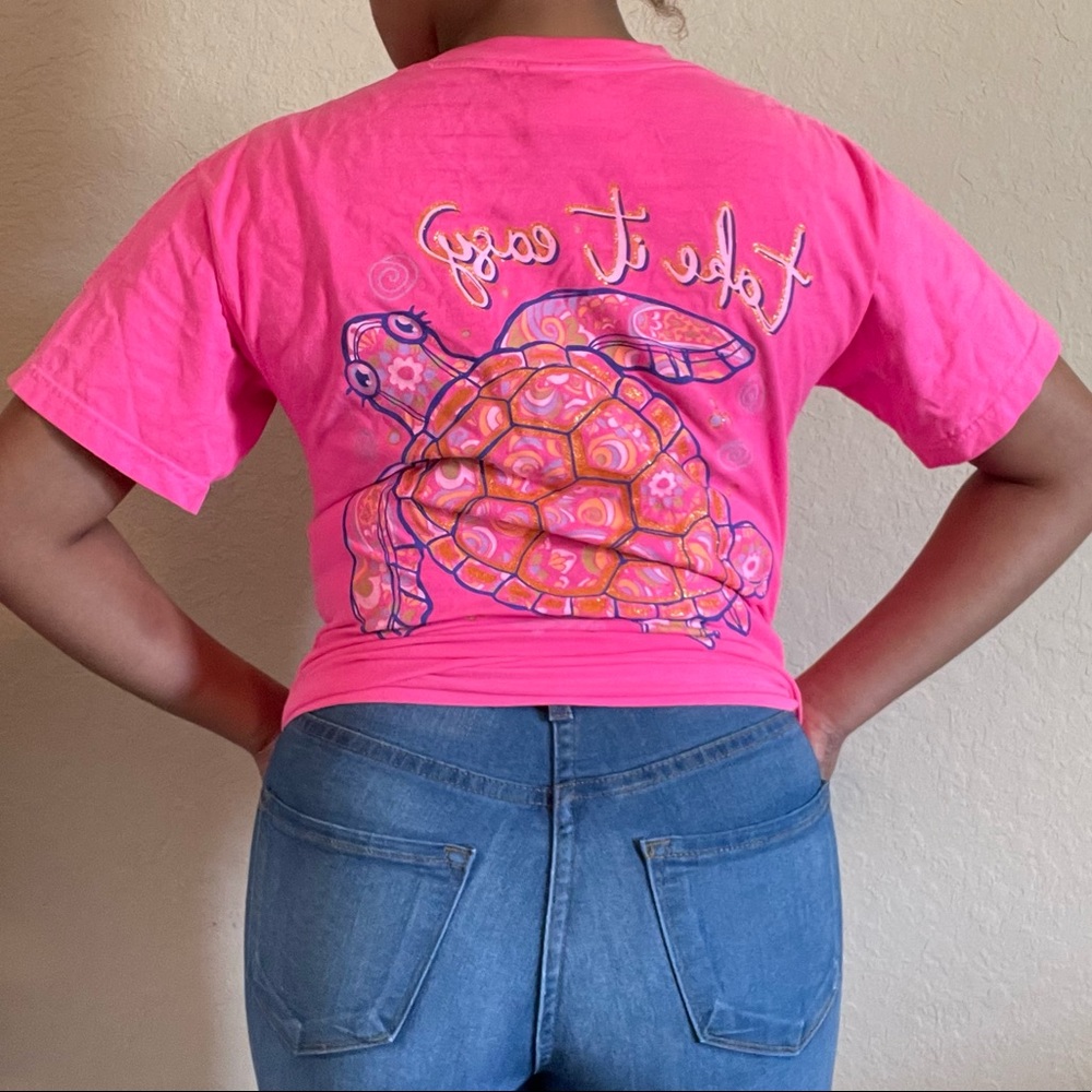 (Pre-Loved) Anna Grace Neon Pink “Take It East” Glitter Turtle Cotton Tee Shirt